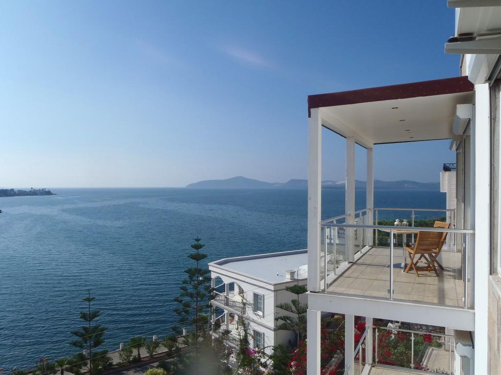 Marina View Residence Gulluk Esterno foto